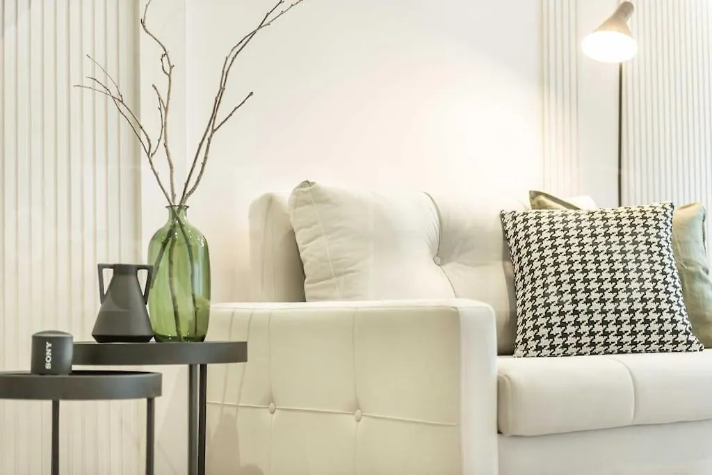 Apartment Hidden Gem Studio In The Heart Of Malaga By Rems
