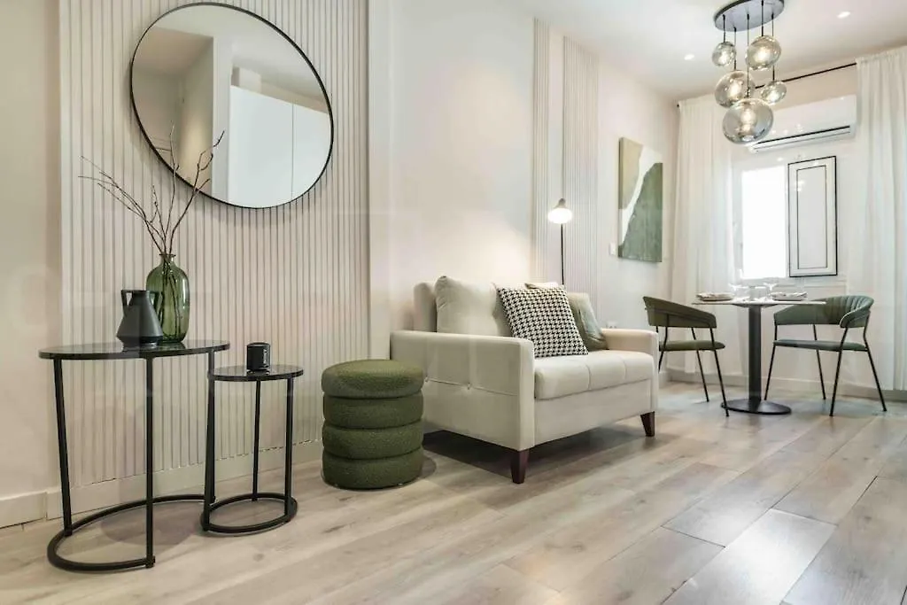 Hidden Gem Studio In The Heart Of Malaga By Rems
